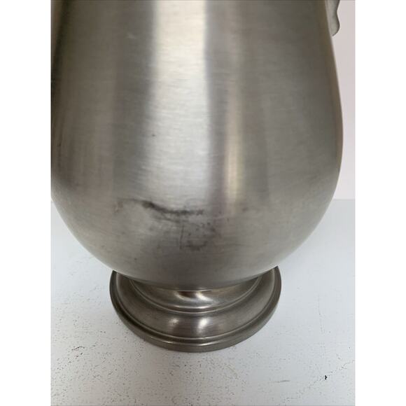 Vintage Oneida Heirloom Pewter Teapot Black Bakelite Handle - Picture 7 of 8